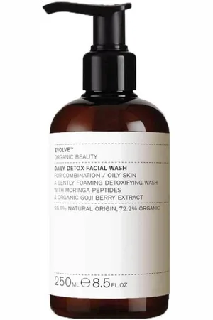 Evolve Organic Beauty Daily Facial Wash - 250 ml