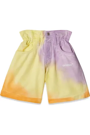 OFF-WHITE Helvetica sprayed shorts