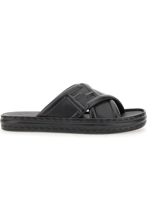 Fendi Sandalo in pelle nera