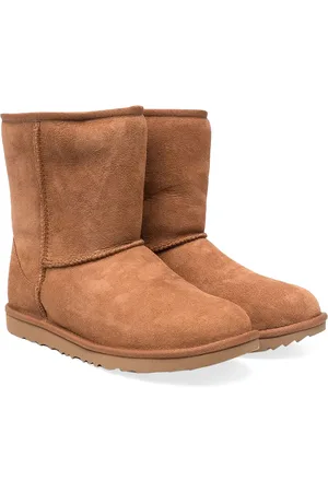 UGG Classic ii chestnut