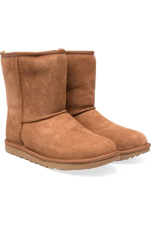 UGG Classic ii