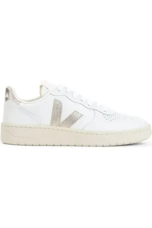Veja Sneakers V-10