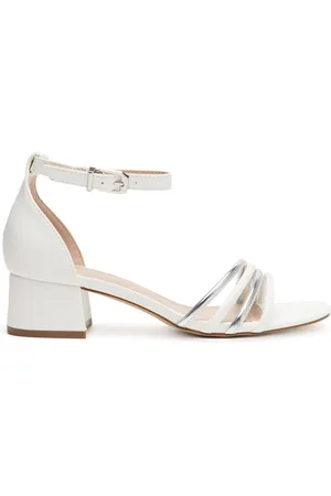Jenny Sandali LS6026-06