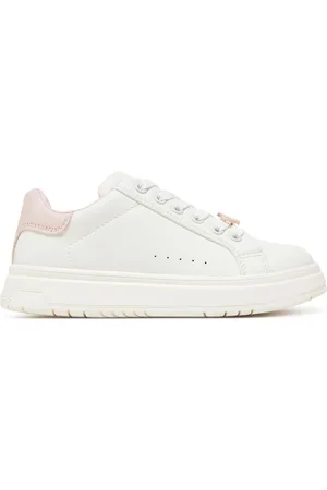 Calvin Klein Sneakers Low Cut Lace-Up V3A9-82015-1355A M