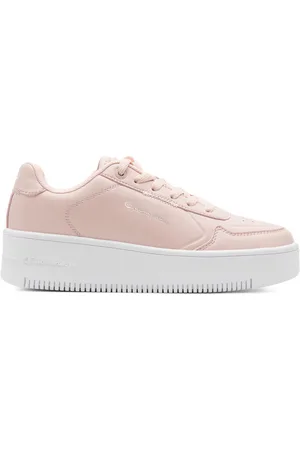 Champion Sneakers Model