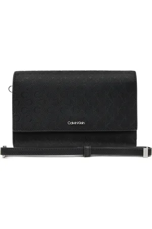 Calvin Klein Portafoglio grande da donna Ck Must Xl Trifold W/Wristel_Mn K60K612940