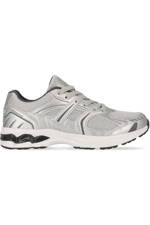 Endurance Sneakers E242056