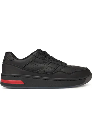Under Armour Sneakers UA Court 96 3028633