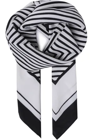 Jenny Foulard 4W4-002-SS23