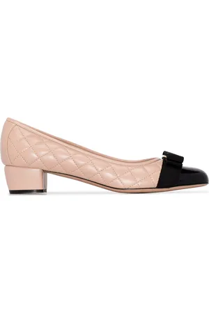 Salvatore Ferragamo Pumps Vara