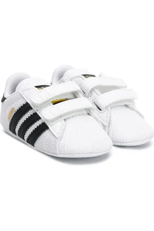 Adidas superstar nuova on sale collezione