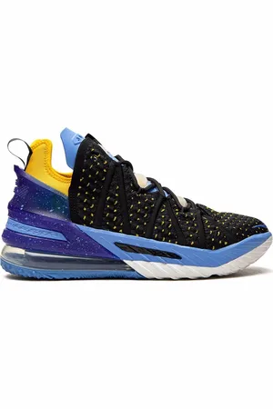 Nike Sneakers alte Lebron 18