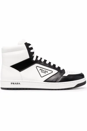 Prada Sneakers con logo