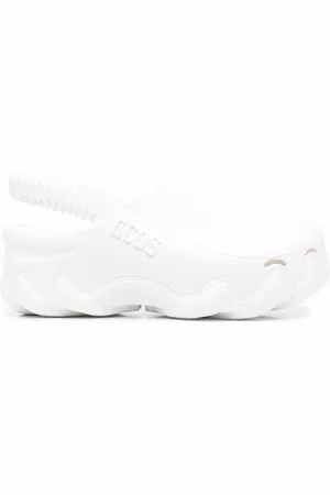 GCDS Clogs Ibex con logo goffrato