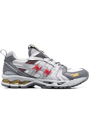 Asics Sneakers