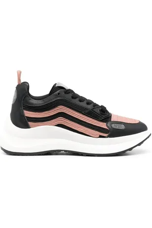 Nº21 Sneakers Gymnic