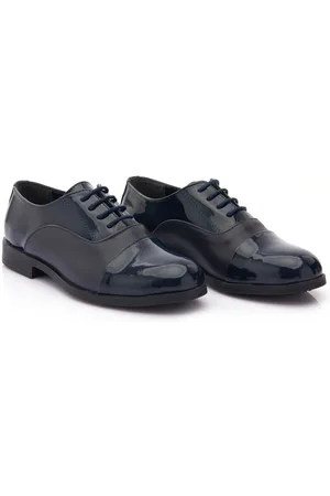 M. Moustache Oxford