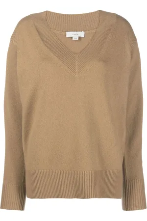 Vince Maglione con scollo a V