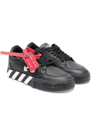 OFF-WHITE Sneakers