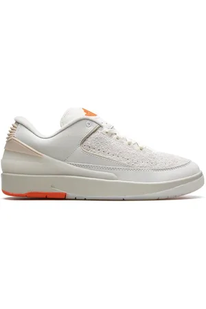 Jordan Sneakers Air 2 Low x Shelflife