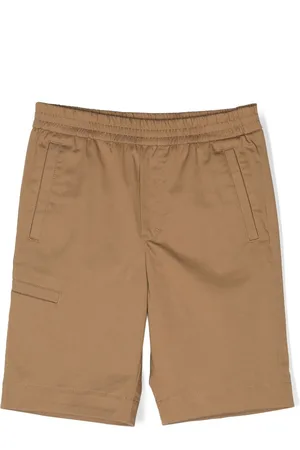 Moncler Shorts con applicazione