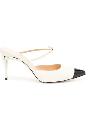 Jennifer Chamandi Mules Giuseppe 85mm