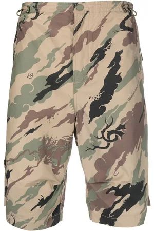 Maharishi Shorts con stampa camouflage
