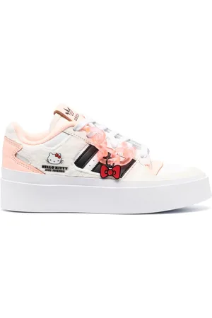 adidas Sneakers x Hello Kitty