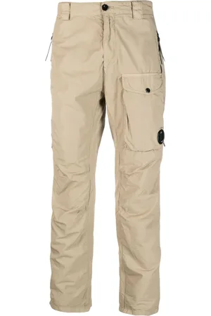 C.P. Company Pantaloni affusolati con applicazione