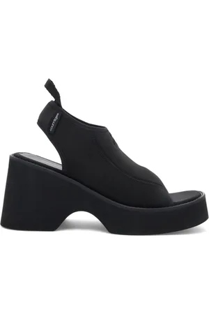 Courrèges Sandali con ricamo