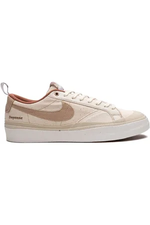 Nike Sneakers Skateboards SB Blazer x Doyenne