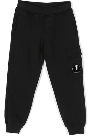 C.P. Company Pantaloni sportivi con applicazione