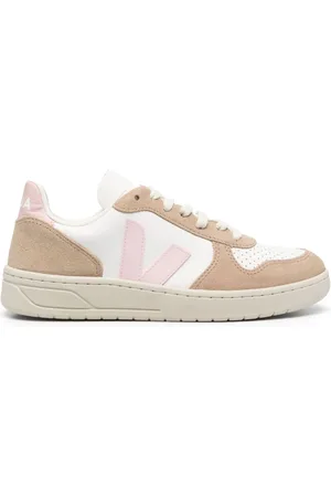 Veja Sneakers V-10