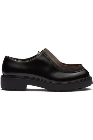 Prada Stringate