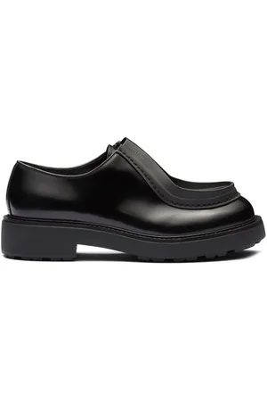Prada Stringate