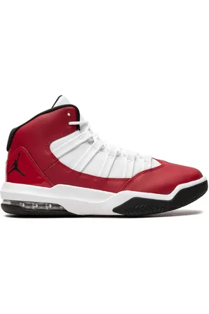 Jordan Sneakers Max Aura