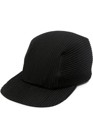 Issey Miyake Cappello con dettagli plissé