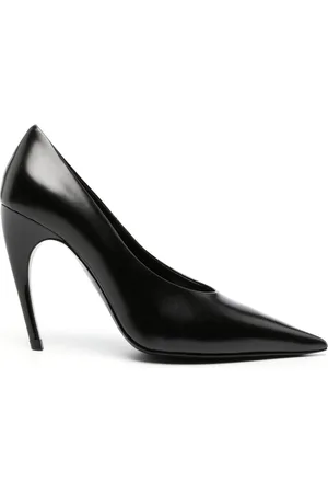 Nensi Dojaka Pumps