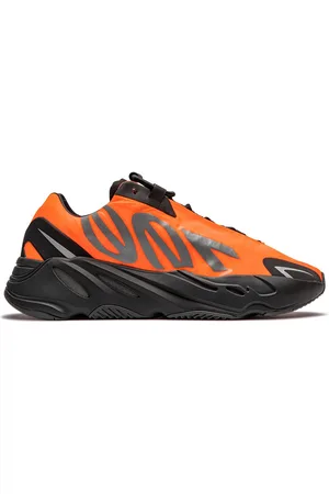 adidas Sneakers Yeezy Boost 700 MNVN
