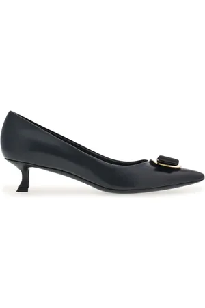 Salvatore Ferragamo Pumps New Vara 40mm in pelle