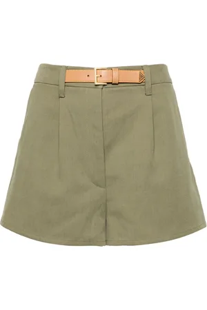 Prada Shorts con cintura