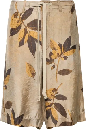 UMA WANG Shorts con stampa