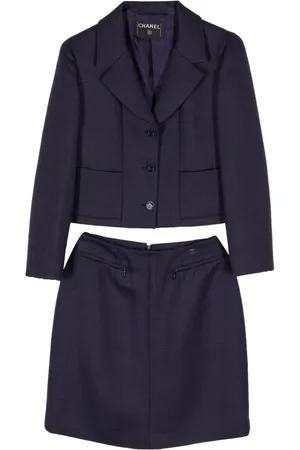CHANEL Tailleur a righe con gonna 2001