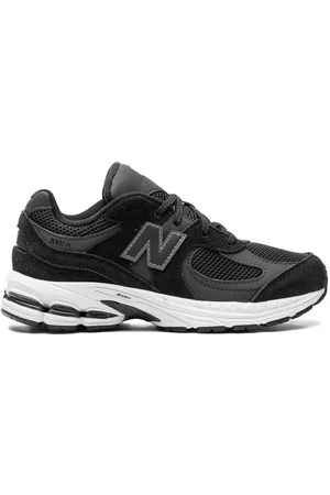 New Balance Sneakers 2002