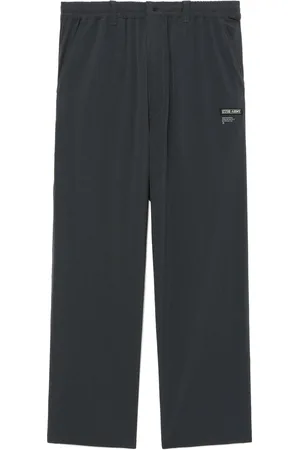 Izzue Pantaloni con applicazione