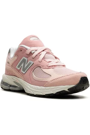New Balance Sneakers 2002R