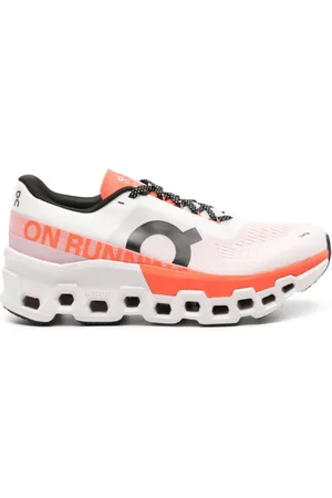 On Running Sneakers Cloudmonster 2