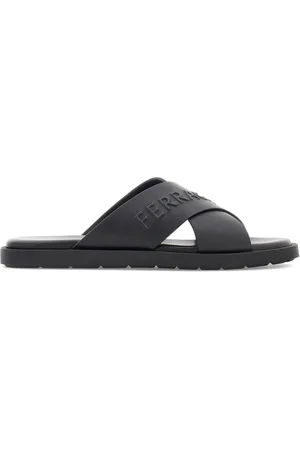 Salvatore Ferragamo Sandali con fasce incrociate