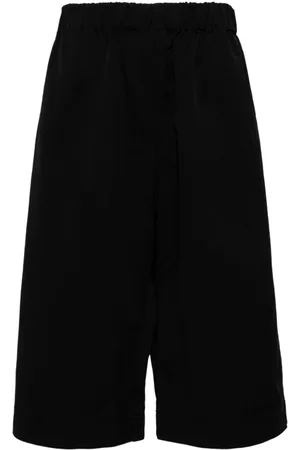 CASEY CASEY Shorts Yama