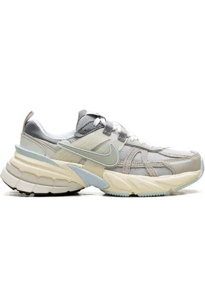 Nike Sneakers V2K Run "Metallic Platinum"